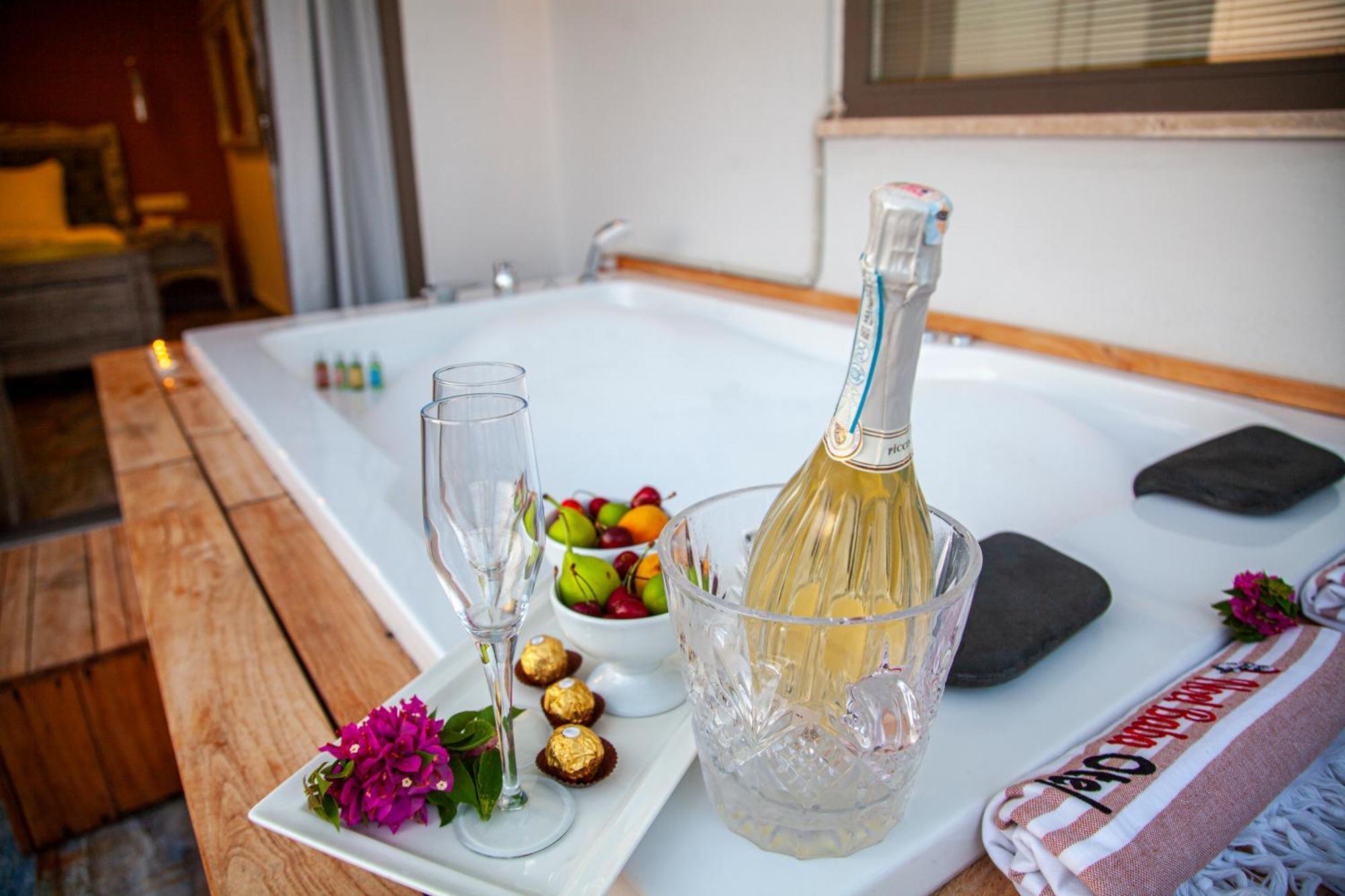 Noel Baba Hotel كاس المظهر الخارجي الصورة